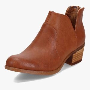 b.o.c. Lucy Brown Leather Ankle Boots